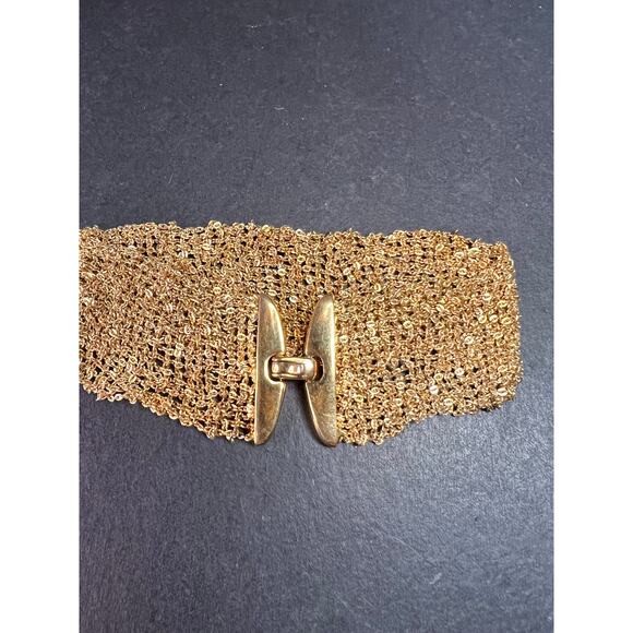Gold plated over bronze mesh italian bracelet - Picture 1 of 15